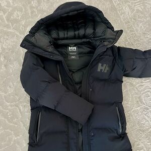 Helly Hansen black puffer coat
